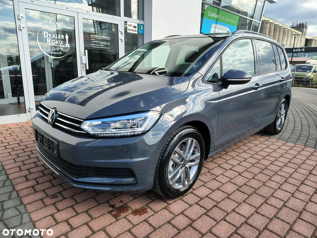 Volkswagen Touran 1.5 TSI EVO Comfortline Plus DSG - 4