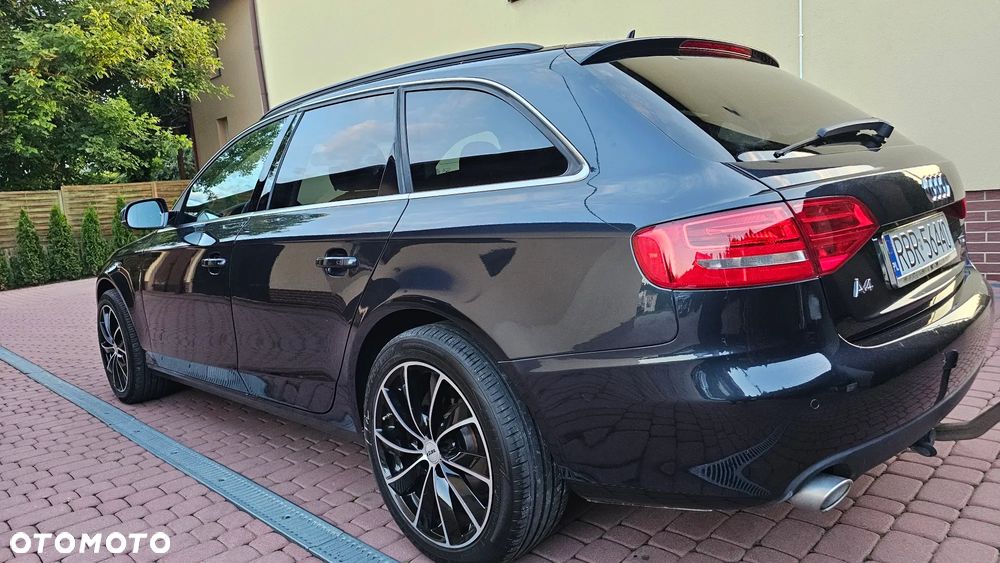 Audi A4 Avant 2.7 TDI DPF multitronic Attraction - 27