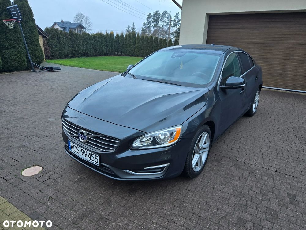 Volvo S60 T5 AWD Summum - 1