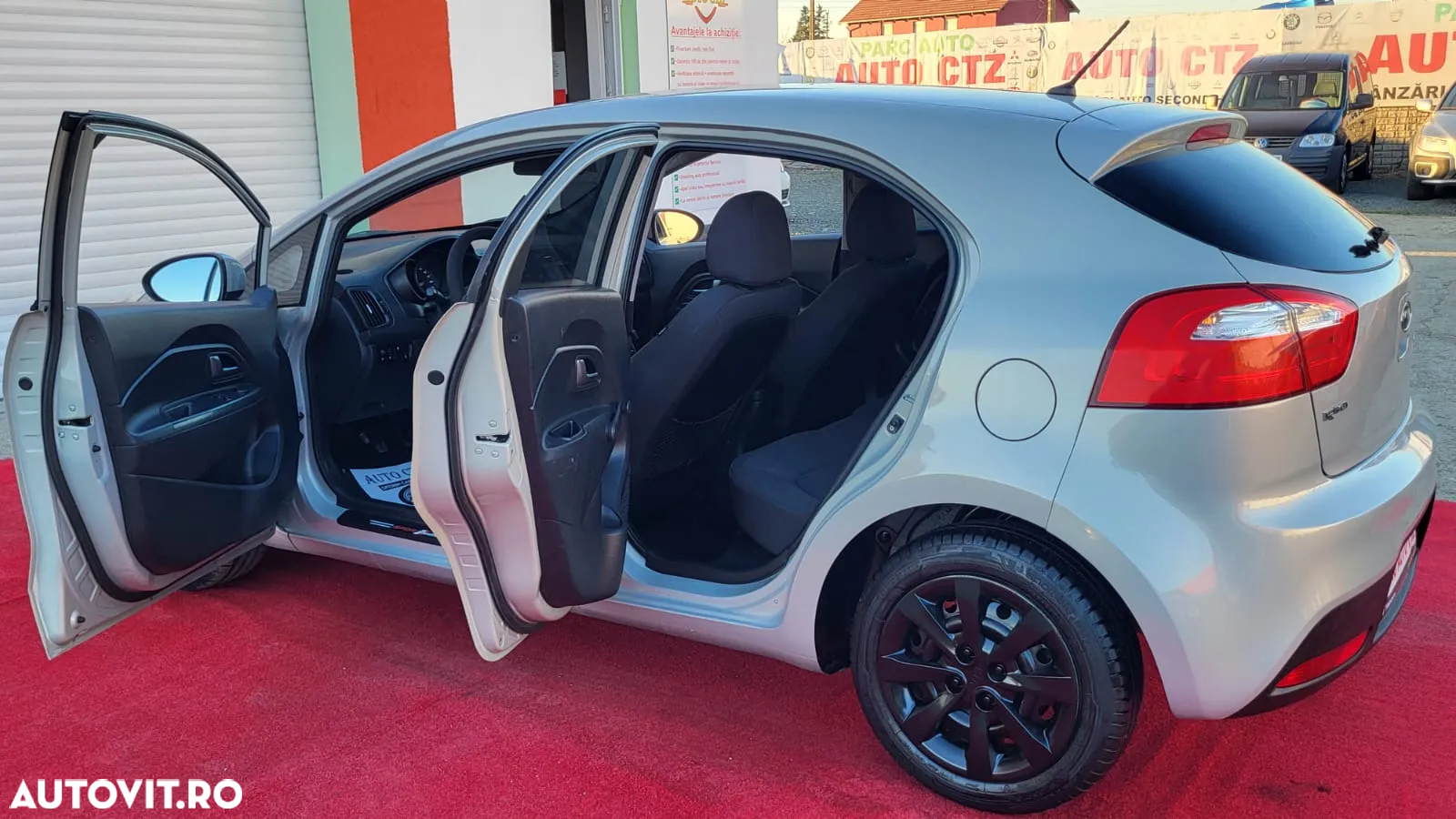 Kia Rio - 16