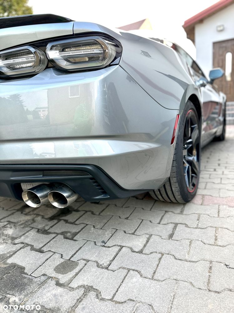 Chevrolet Camaro - 16