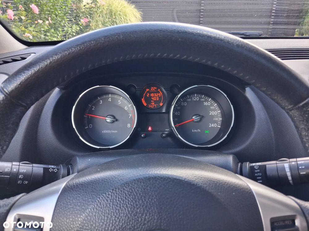 Nissan Qashqai+2 2.0 Acenta - 7