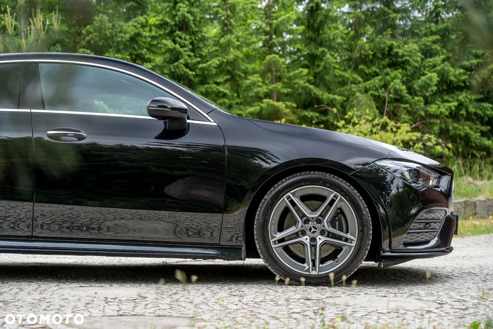 Mercedes-Benz CLA 200 d AMG Line 8G-DCT - 10