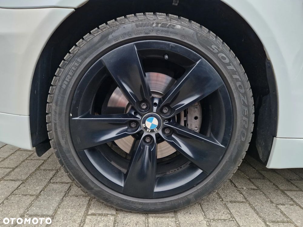 BMW Seria 5 - 17