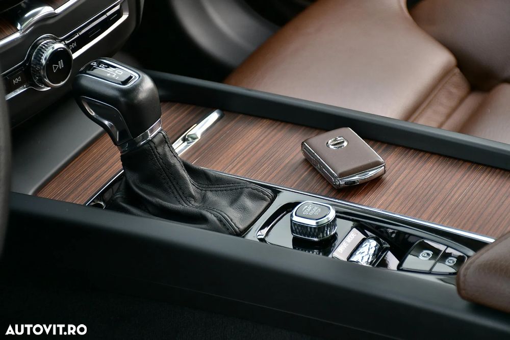 Volvo XC 60 D4 Geartronic Inscription - 13