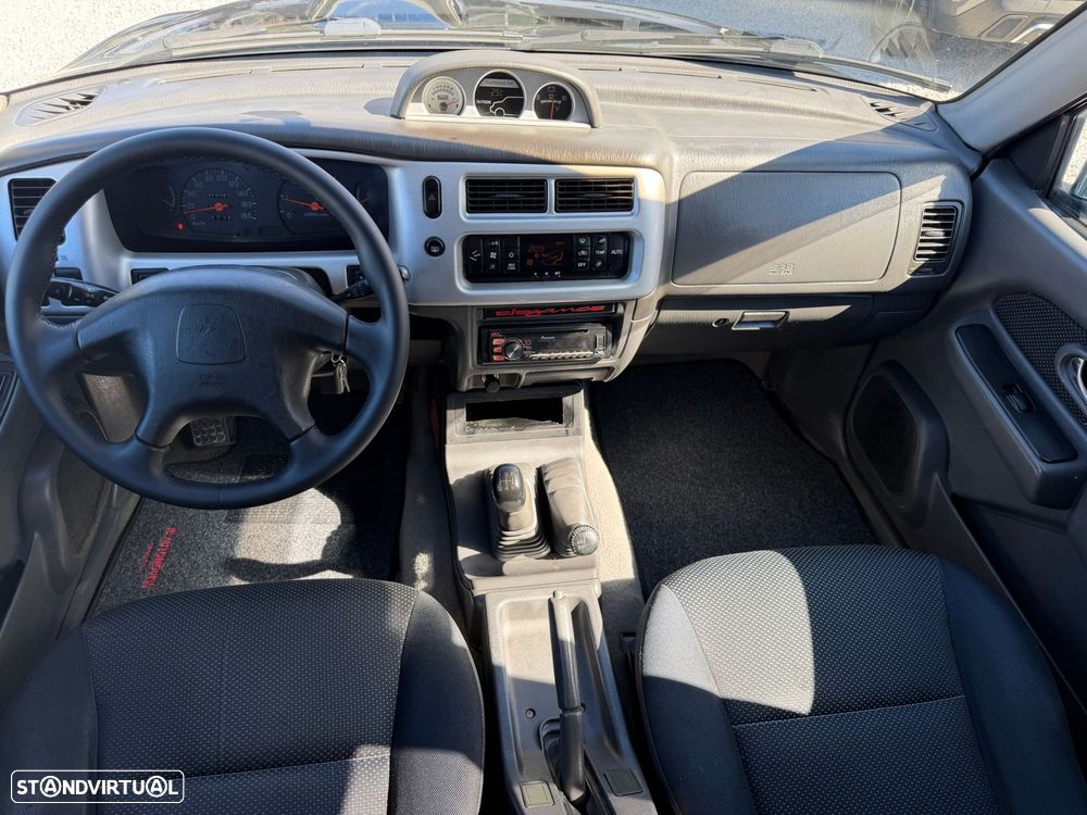 Mitsubishi L200 2.5 TD Strakar Elegance HT - 7