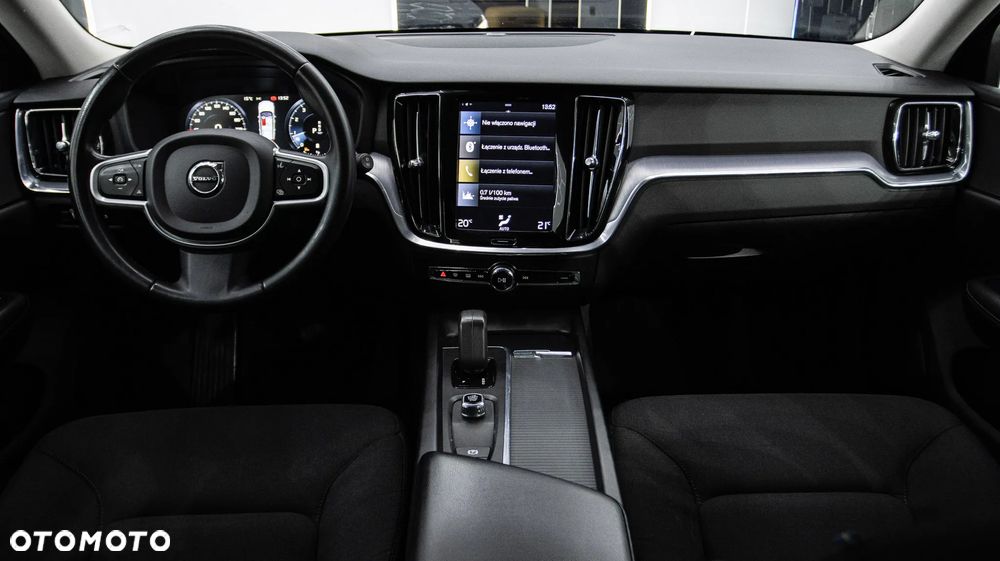 Volvo V60 B3 B Momentum Core - 10