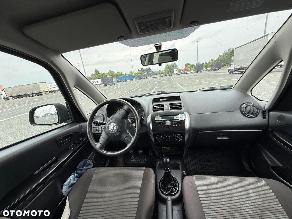 Fiat Sedici 1.6 16V 4x2 Fresh - 28