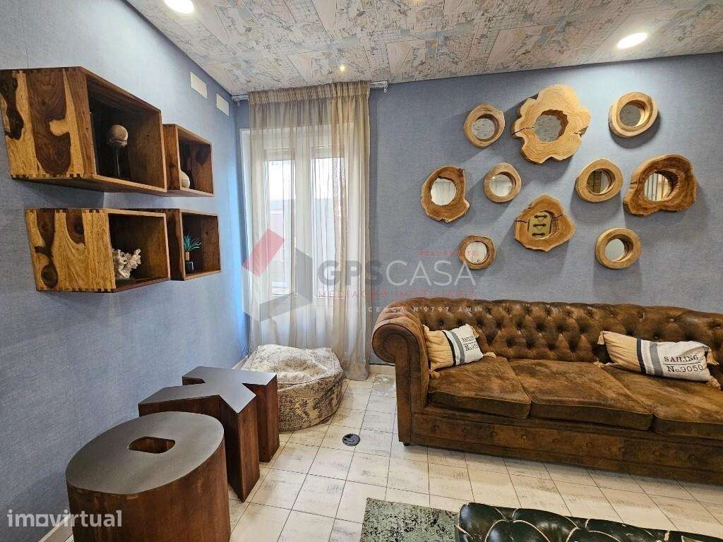 Hostel à Venda no Centro da Praia da Vitória! - Grande imagem: 5/47