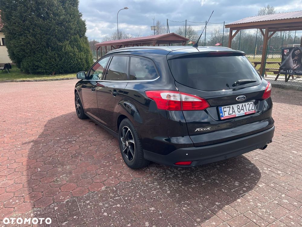 Ford Focus 2.0 TDCi DPF Titanium - 4