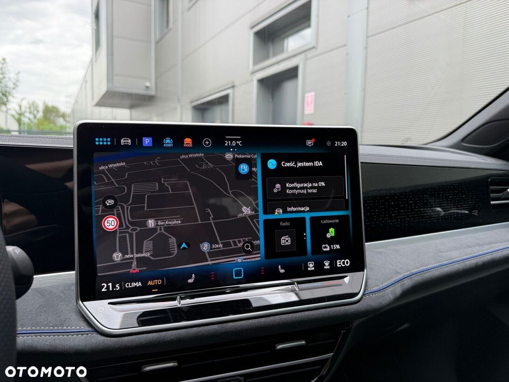 Volkswagen Passat Variant 1.5 TSI eHybrid PHEV 200kW R-Line Plus DSG - 19