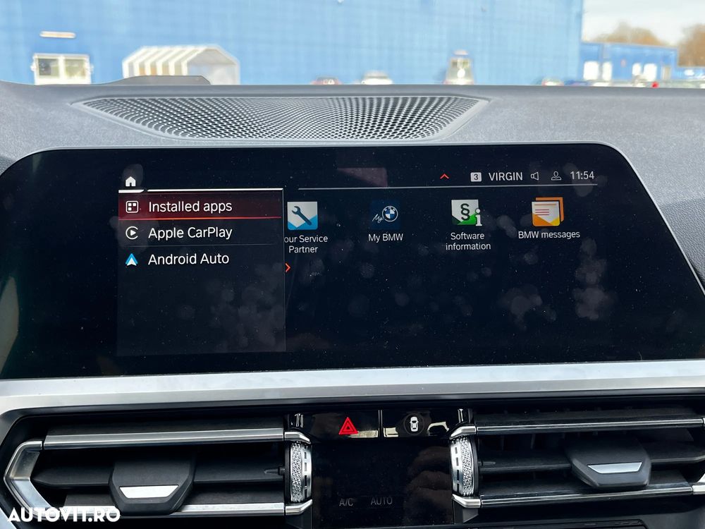 BMW Seria 3 320d xDrive AT Sport Line - 31