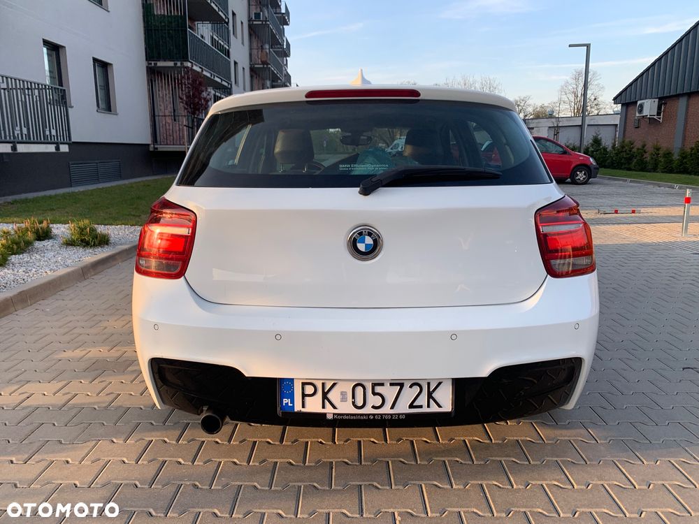 BMW Seria 1 118d Sport Line - 4