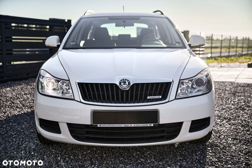 Skoda Octavia 1.6 TDI DPF Elegance - 6