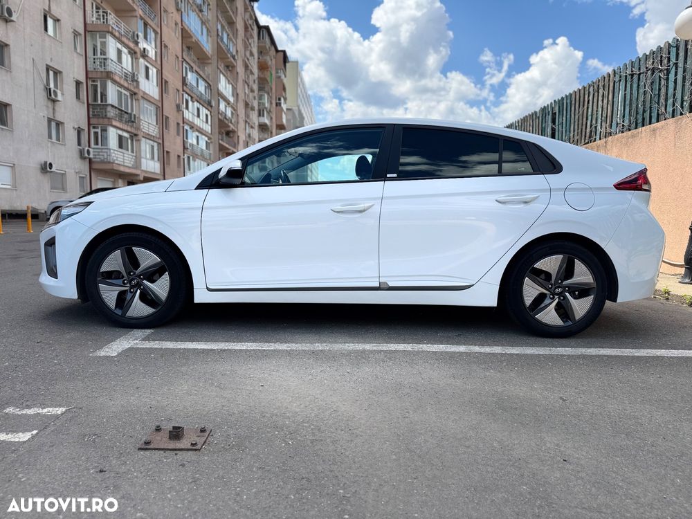 Hyundai IONIQ 1.6 GDI Advantage - 2