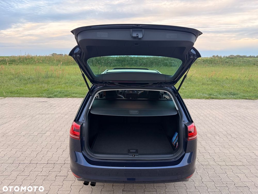 Volkswagen Golf 2.0 TDI DPF 4Motion Highline - 11