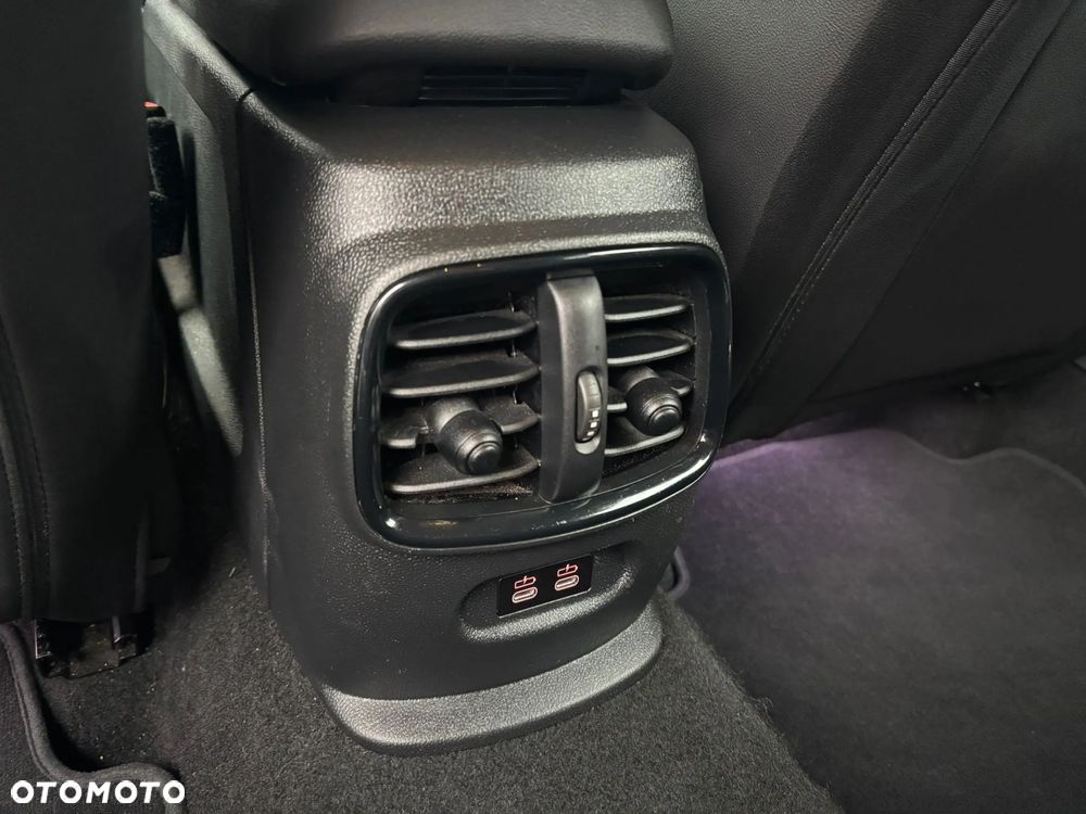 MINI Clubman Cooper - 12