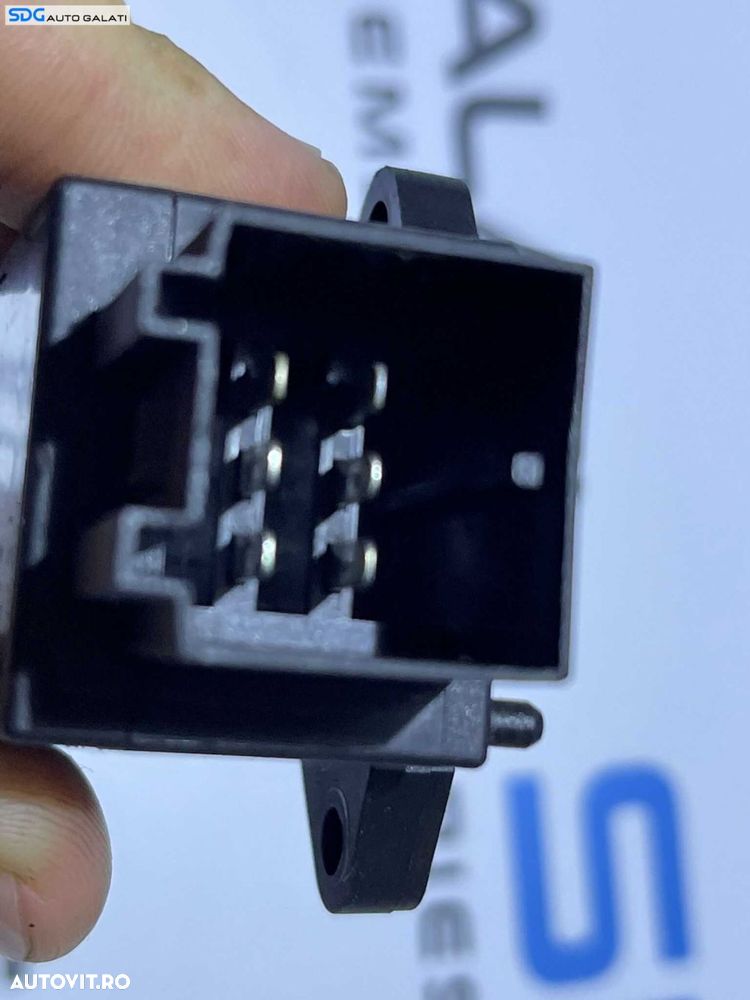 Unitate Modul Releu Senzor Control Incalzire Scaun Scaune Fata Volkswagen Golf 5 2004 - 2008 Cod 7L0959772D - 2