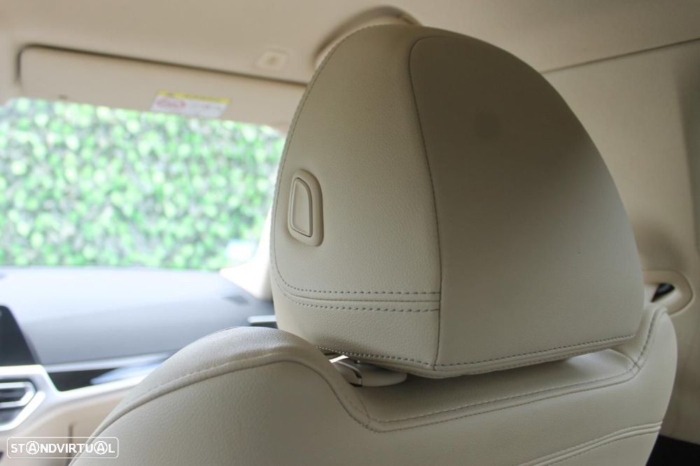 BMW 320 e Line Sport Auto - 36