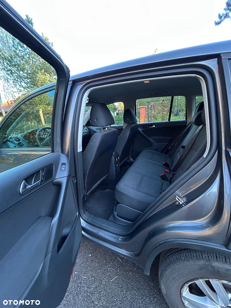 Volkswagen Tiguan - 23
