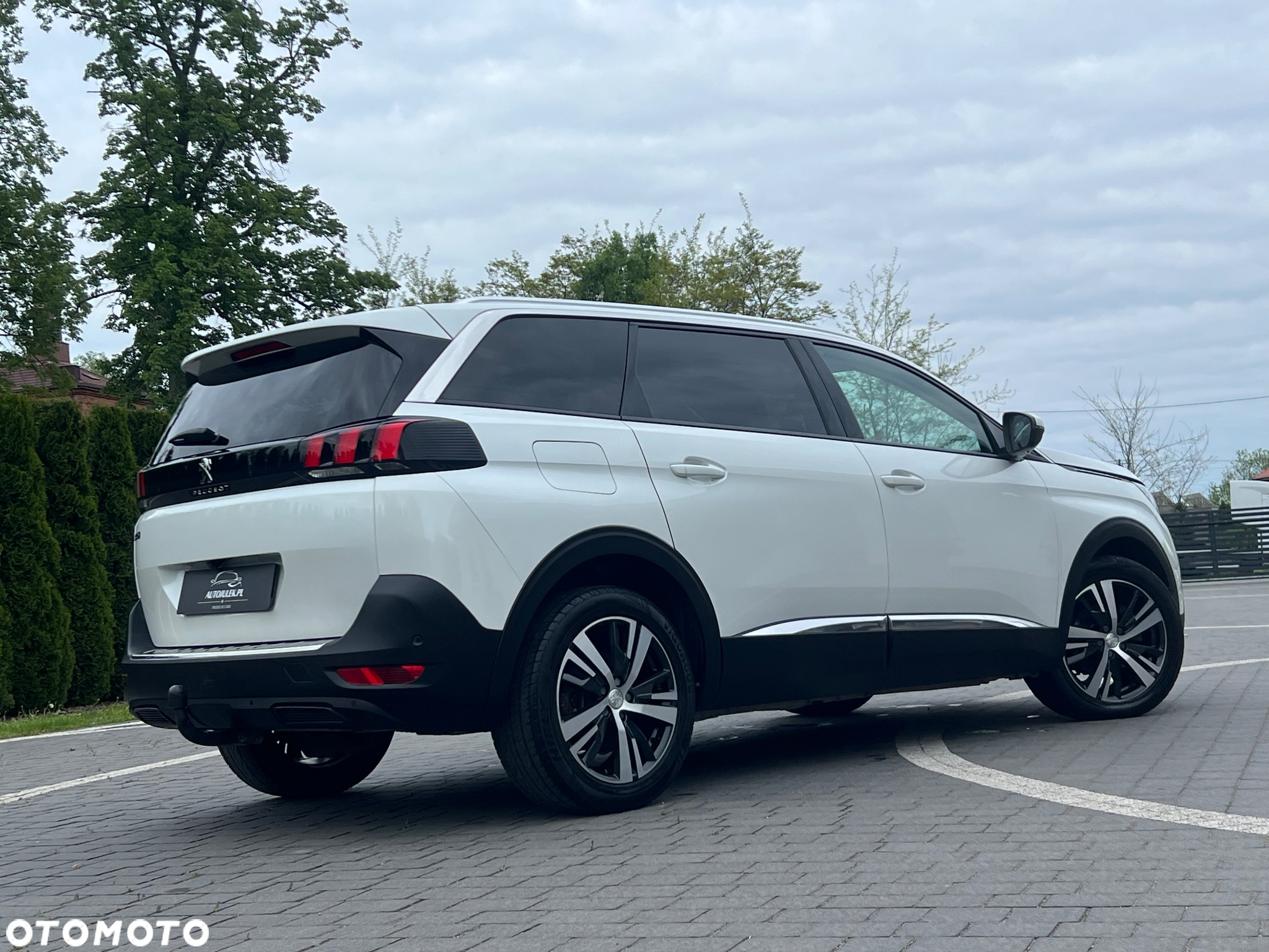 Peugeot 5008 1.5 BlueHDi Allure S&S EAT8 - 9