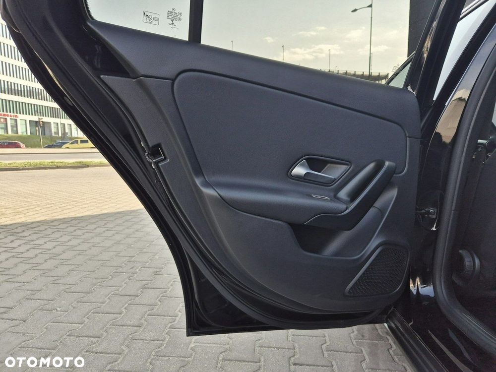 Mercedes-Benz Klasa A 160 - 19