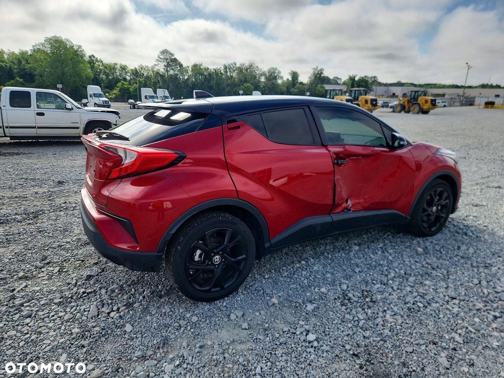 Toyota C-HR - 4