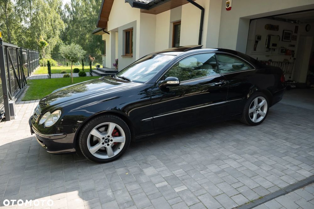 Mercedes-Benz CLK - 5