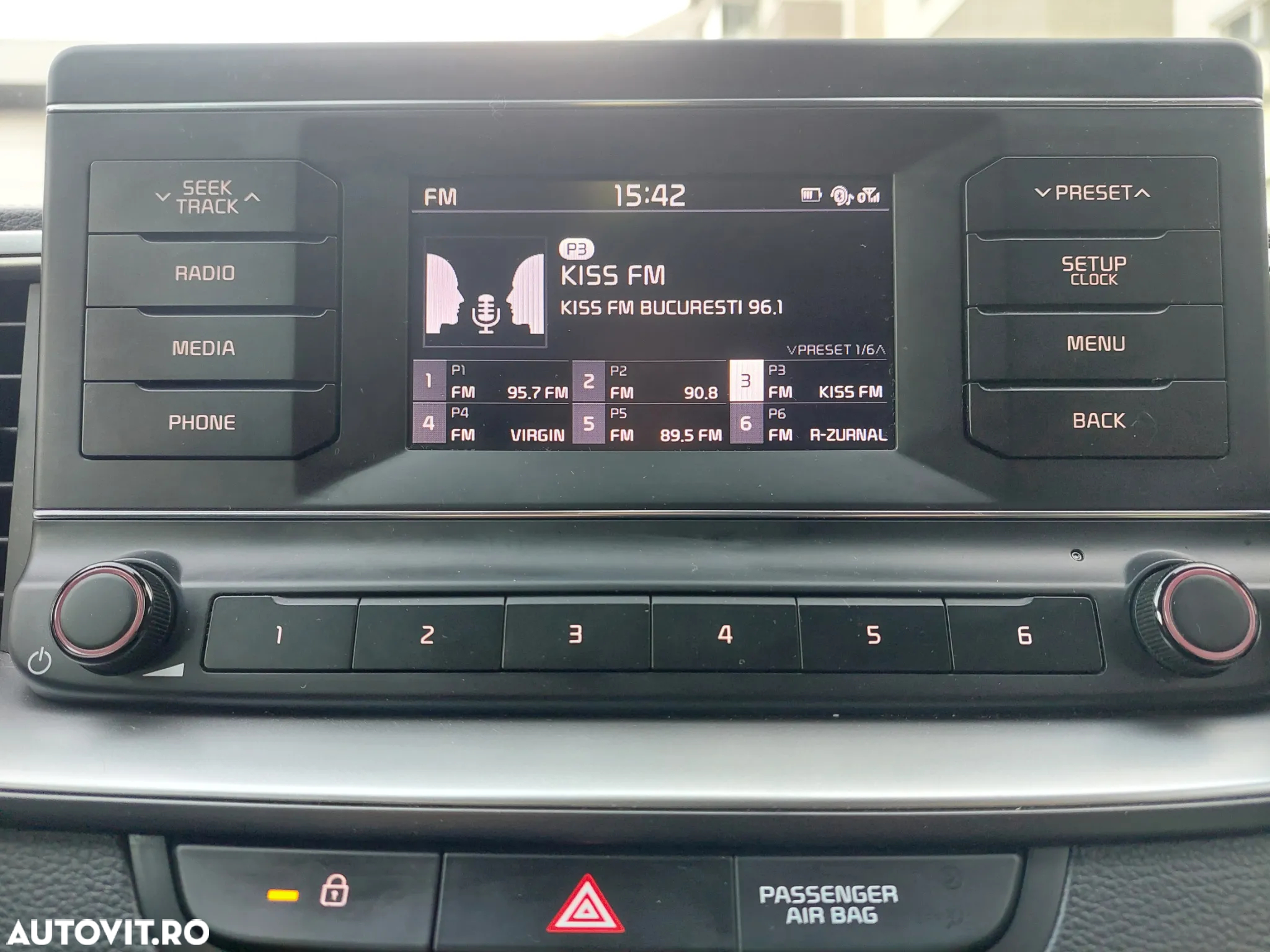 Kia Ceed - 10