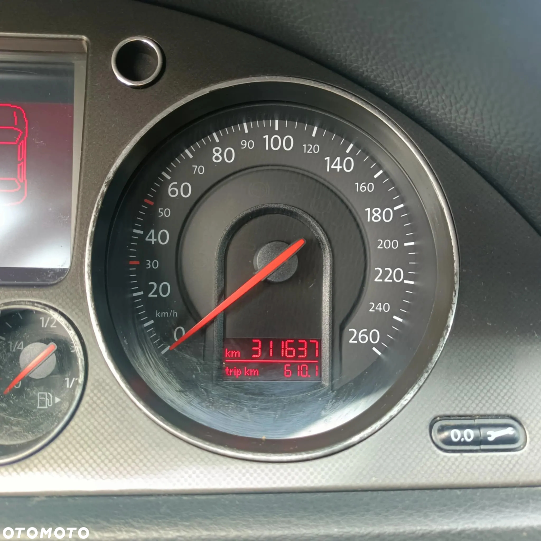 Volkswagen Passat - 7