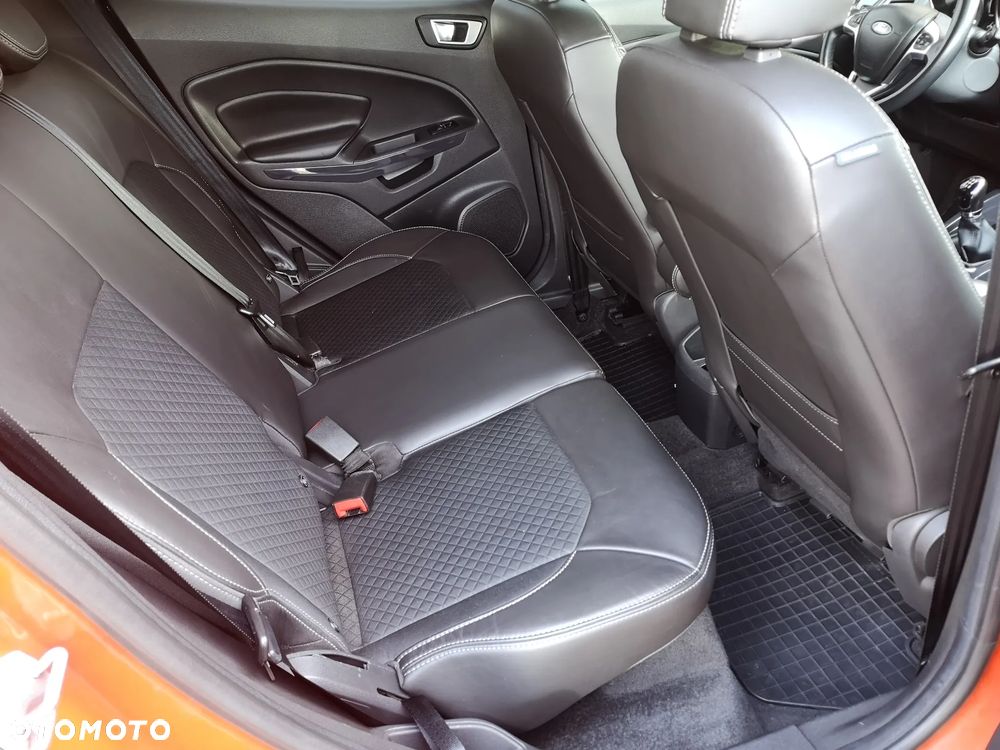 Ford EcoSport 1.5 TDCi TITANIUM - 25