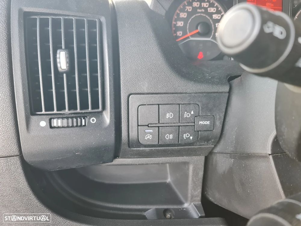 Citroën JUMPER 2.2 HDI 120CV L1H1 * Câmera/ Ac / Gps / IVA dedutível - 37