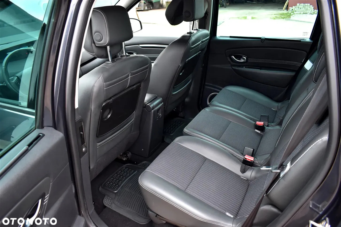 Renault Scenic 1.6dCi Energy TomTom Edition - 10