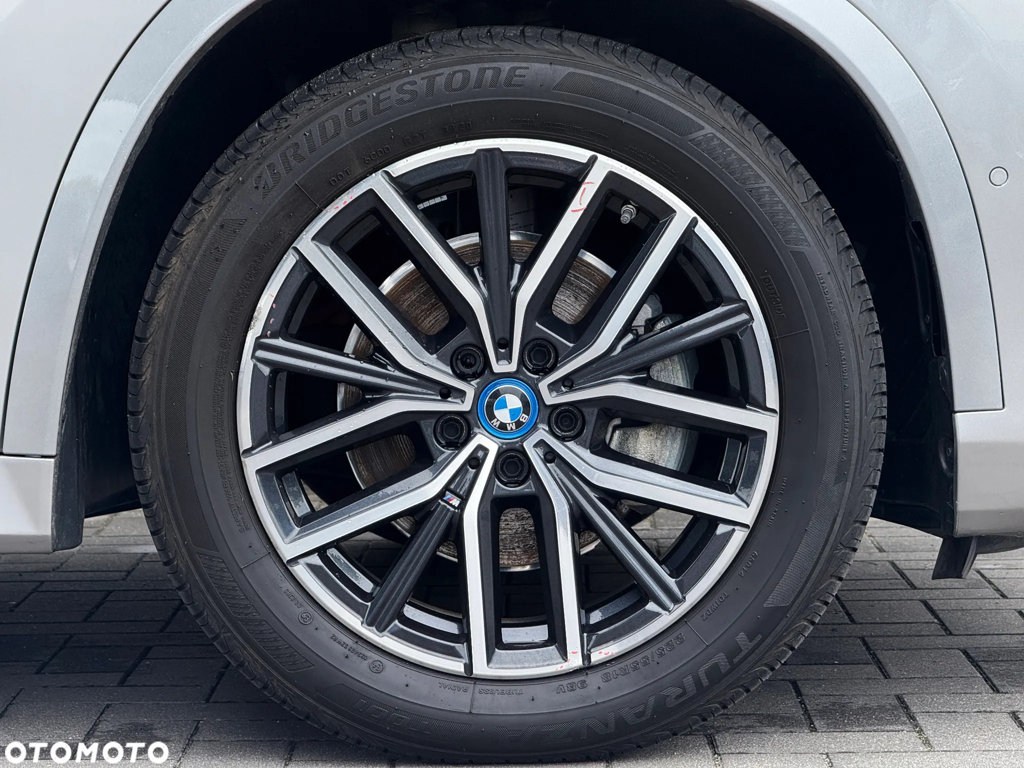 BMW iX1 eDrive20 66.5kWh M Sport - 10