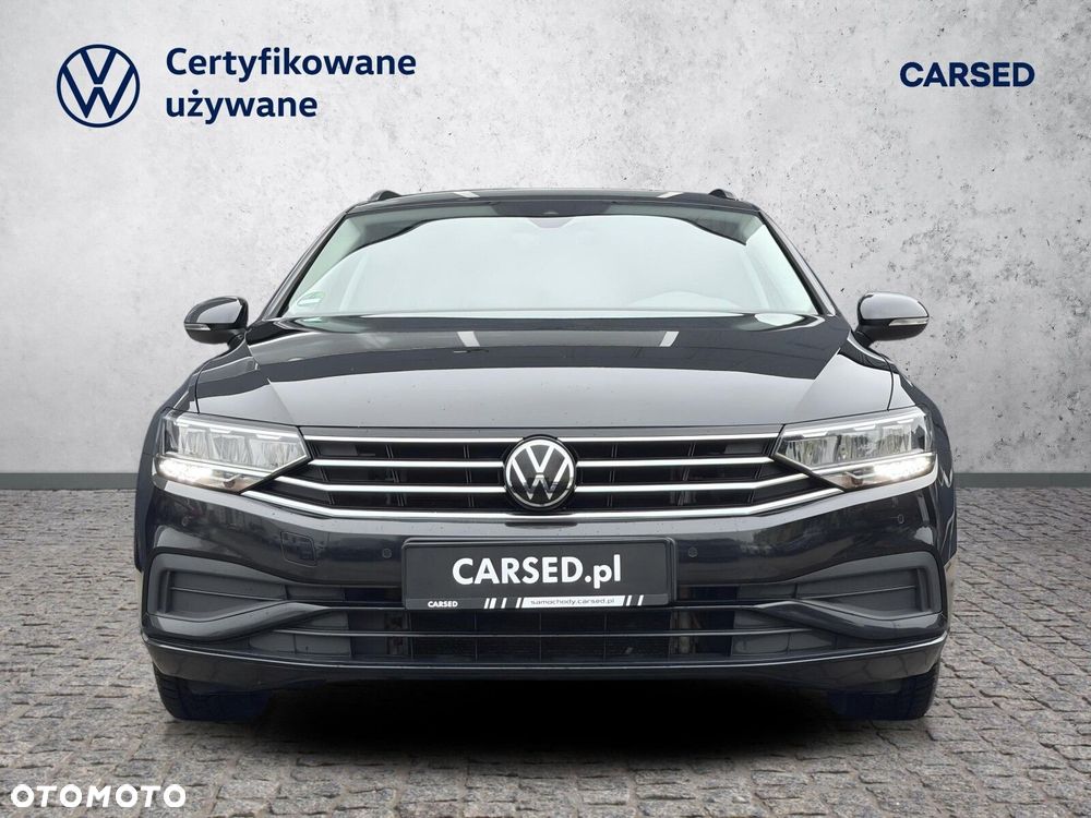 Volkswagen Passat - 10