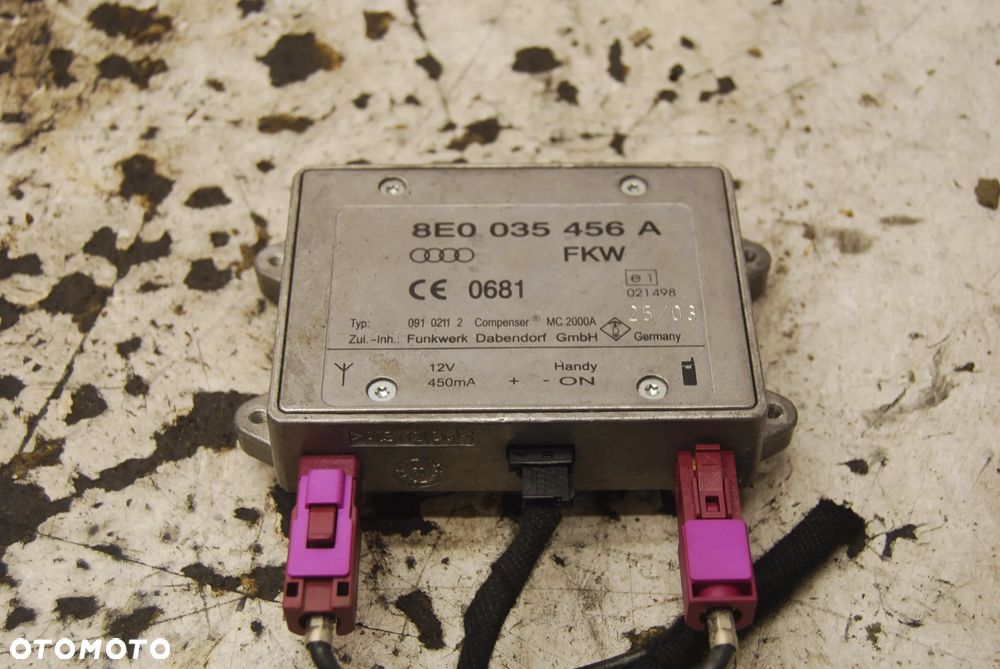 WZMACNIACZ ANTENY 8E0035456A AUDI A4 B6 B7 - 5