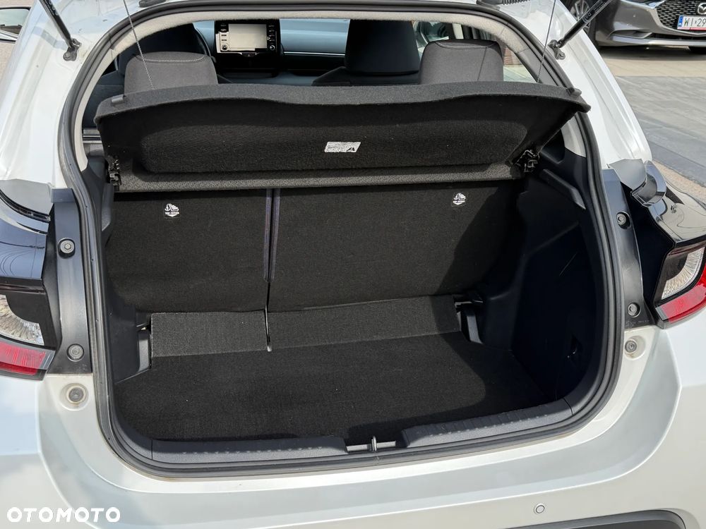 Toyota Yaris Hybrid 1.5 Comfort - 36