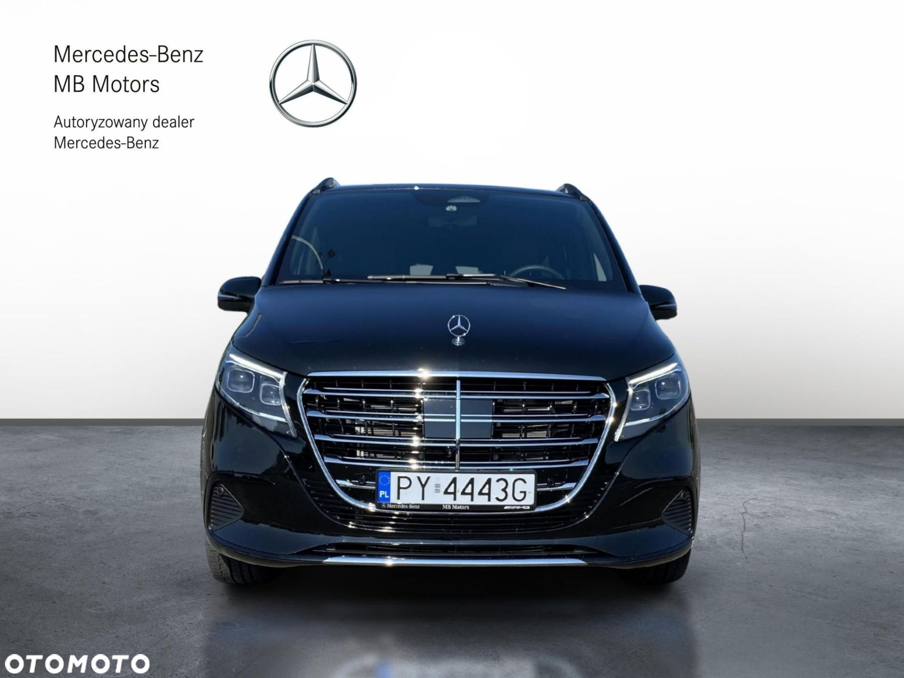 Mercedes-Benz Klasa V - 8