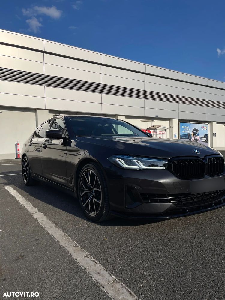 BMW 5 Series 2022 — imagine 8