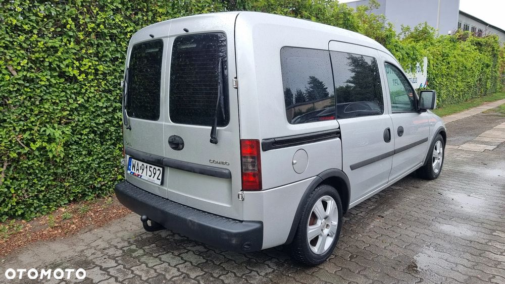 Opel Combo Tour Comfort - 30
