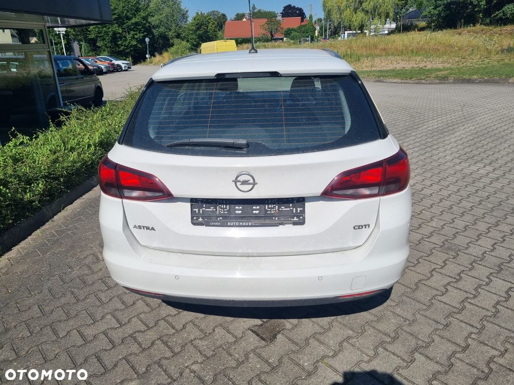 Opel Astra - 4