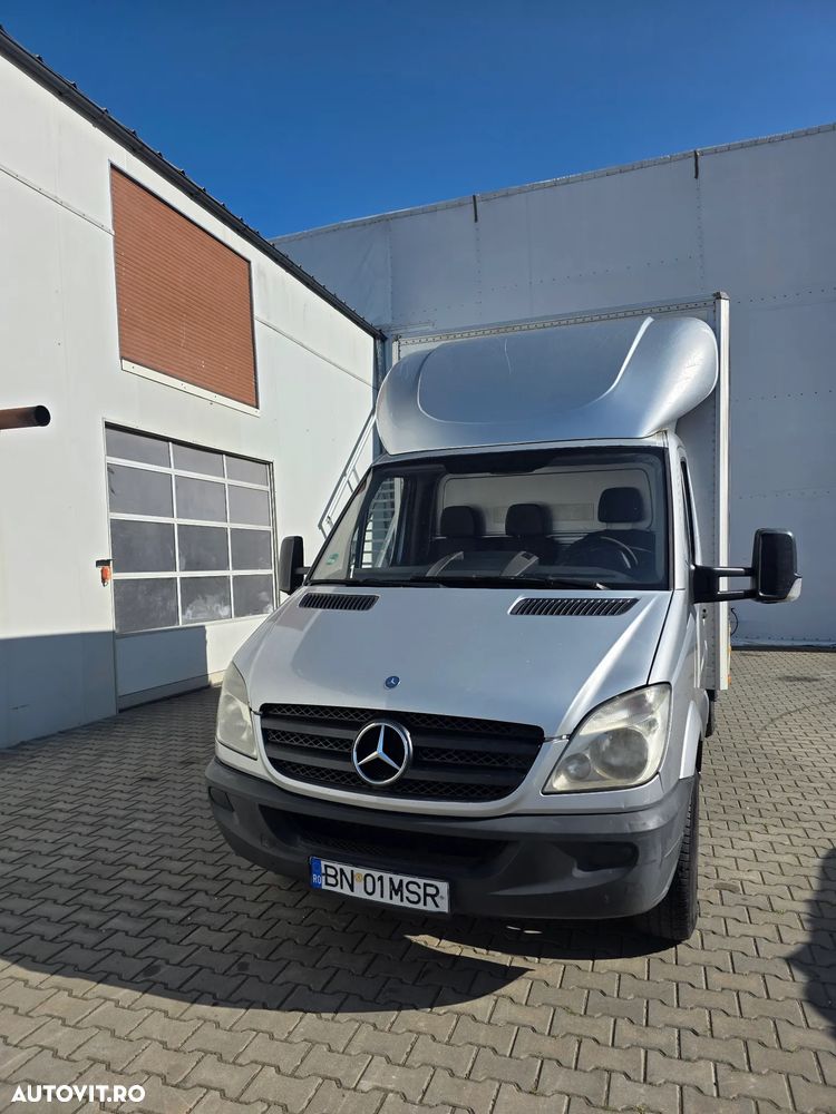 Mercedes-Benz Sprinter - 1