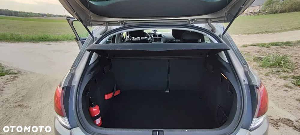 Citroën C4 - 11