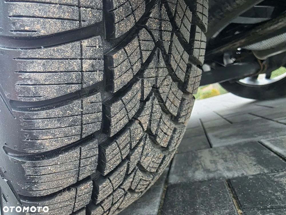 Volkswagen Caddy 2.0 TDI Edition 35 DSG - 22