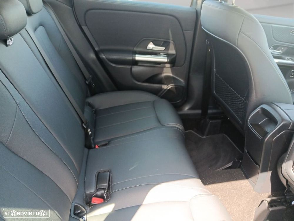 Mercedes-Benz GLA 250 - 17