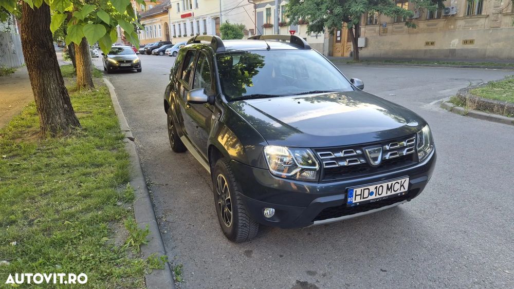 Dacia Duster 1.6 4x2 Laureate - 2