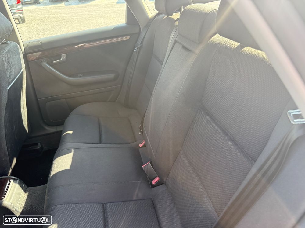 Audi A4 1.9 TDI m5 - 20