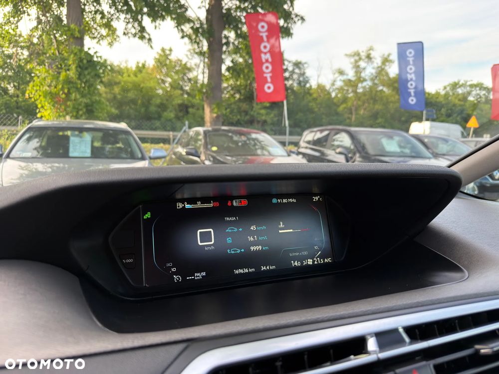 Citroën C4 Grand Picasso 1.6 BlueHDi MoreLife S&S - 33