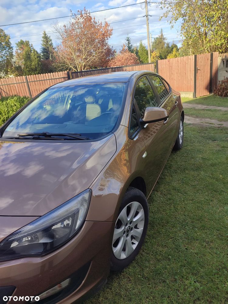Opel Astra 1.6 Active EU6 - 9