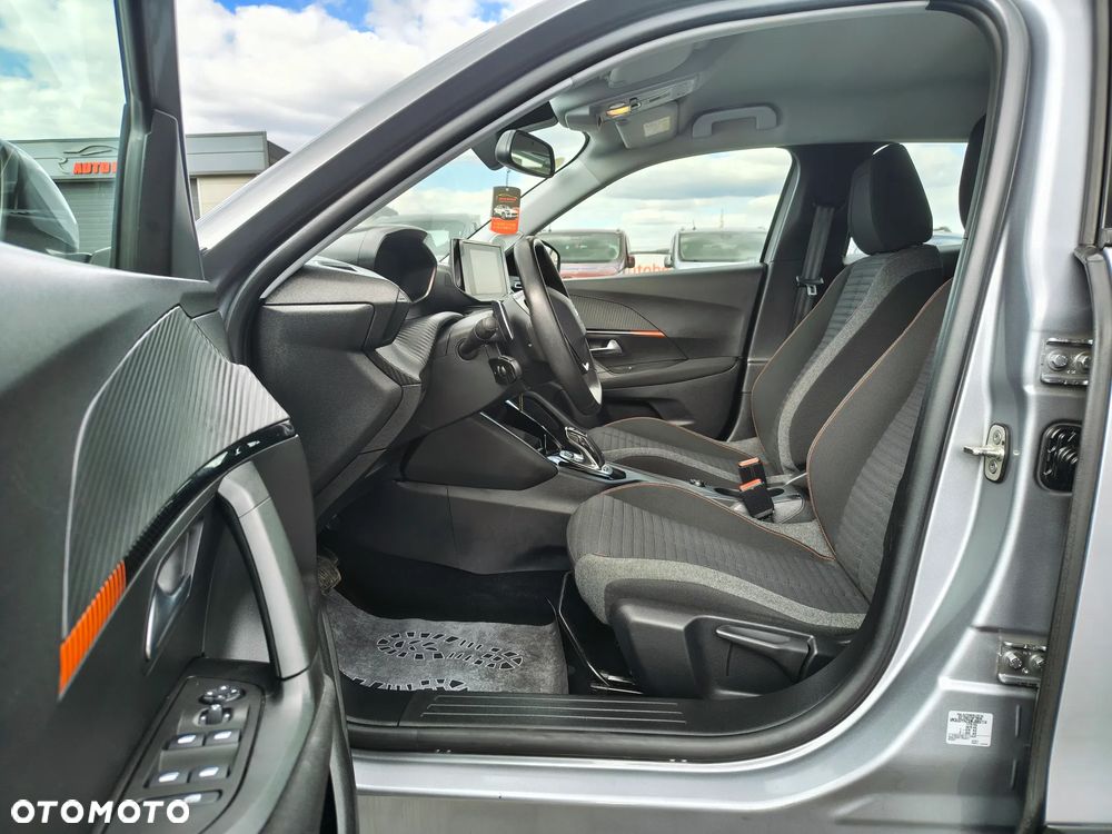 Peugeot 2008 1.5 BlueHDi Allure Pack S&S EAT8 - 17